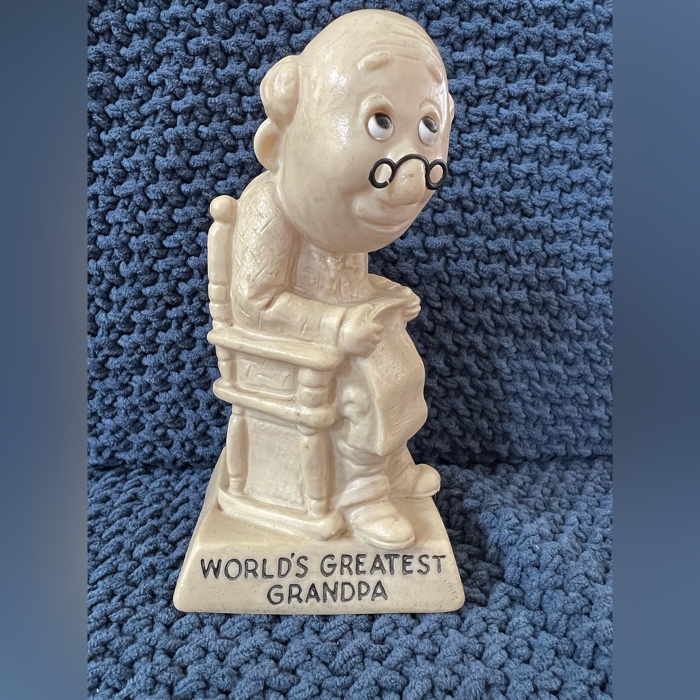 Vintage W & R Berries Figurine
